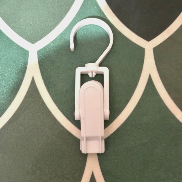 Laundry Hooks, Plastic Swivel Hanging Hanger Clothes Clips, #18 Count - Picture 2 of 14